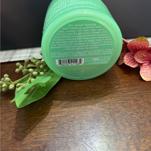 MILK Makeup hydro grip makeup removing cleansing balm NWOT never opened
3.2fl oz - Picture 4 of 4